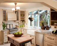 Quality Woodworks Inc - Kitchen Pictures