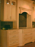 Kitchens and baths stores - Custom Kitchen Cabinets