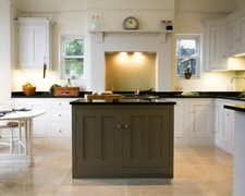 Artisan Installations - Custom Kitchen Cabinets