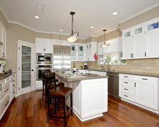 Simmons Custom Cabinets - Custom Kitchen Cabinets