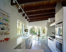 Metro Kitchen & Bath - Custom Kitchen Cabinets