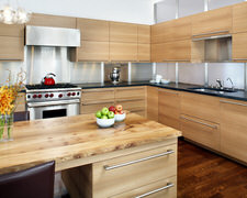 LG Construction Inc - Custom Kitchen Cabinets